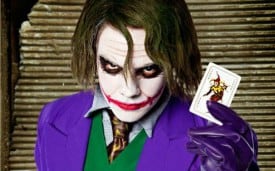 Facebook prit de folie destructrice, supprime des comptes sans prévenir